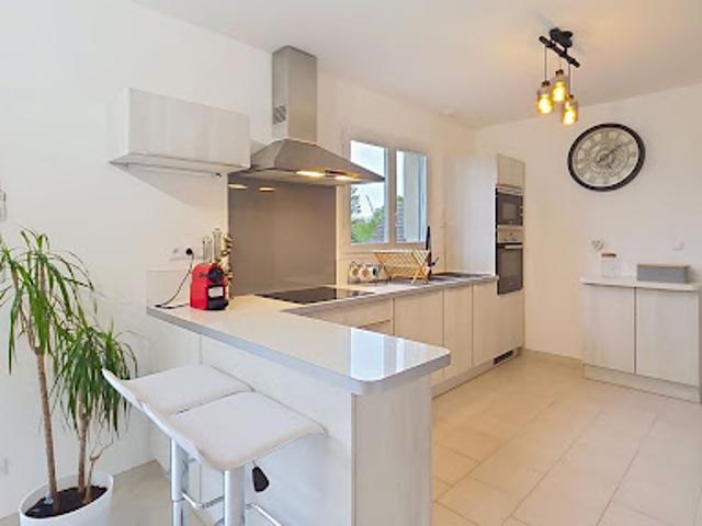 Vente Maison 6 pièces 110 m2 Nogent le Roi