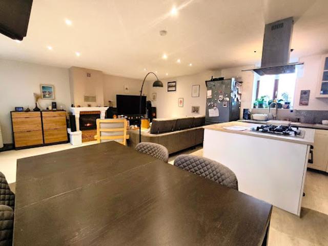 Vente Maison 6 pièces 110 m2 Bouchy Saint Genest