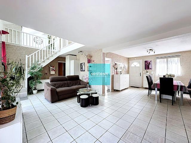 Vente Maison 6 pièces 110 m2 Le Plessis Bouchard