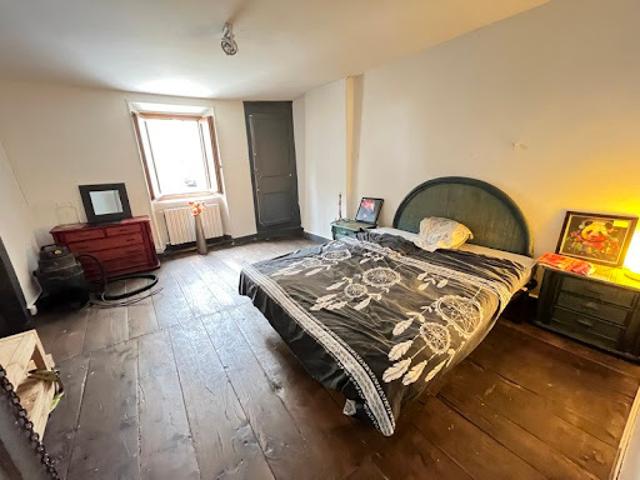 Vente Maison 6 pièces 110 m2 Rochechouart