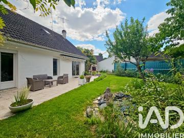 Vente Maison 6 pièces 110 m2 Roissy en Brie