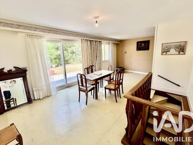 Vente Maison 6 pièces 110 m2 Verrieres le buisson