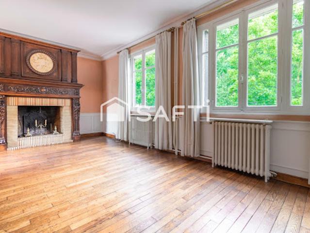 Vente Maison 6 pièces 110 m2 Versailles