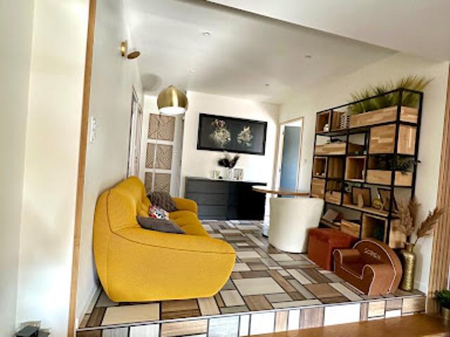 Vente Maison 6 pièces 111 m2 Bobital
