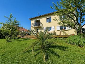 Vente Maison 6 pièces 112 m2 Charroux