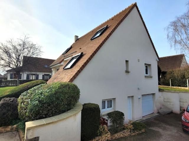 Vente Maison 6 pièces 112 m2 Cormelles le Royal