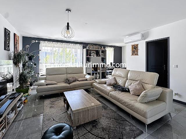Vente Maison 6 pièces 113.05 m2 Valenton