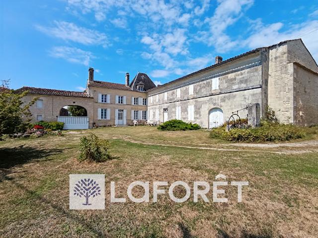 Vente Maison 6 pièces 125 m2 Mazerolles