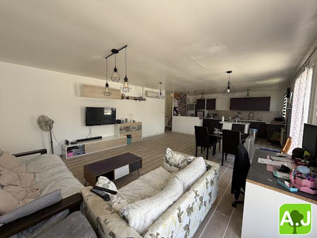 Vente Maison 6 pièces 125 m2 Bréval