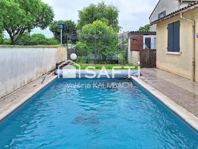 Vente Maison 6 pièces 125 m2 Châteaubernard