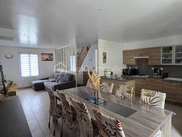 Vente Maison 6 pièces 125 m2 Froissy