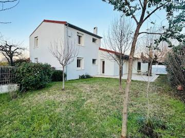 Vente Maison 6 pièces 125 m2 Guilherand Granges