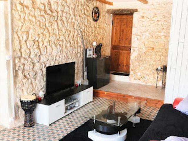 Vente Maison 6 pièces 125 m2 Jonzac