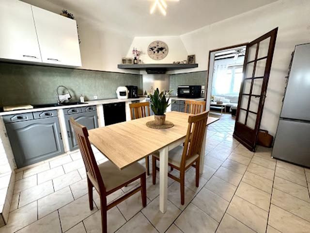 Vente Maison 6 pièces 125 m2 Landrecies