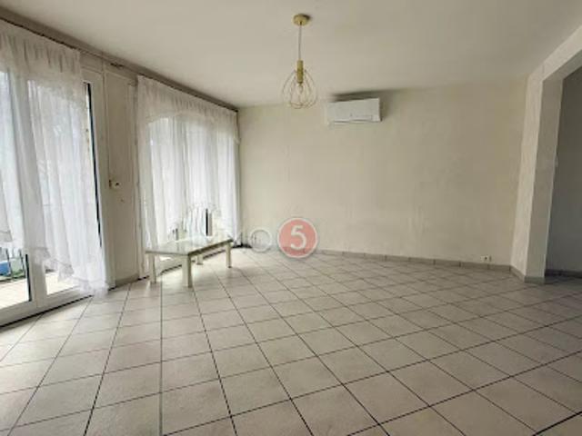 Vente Maison 6 pièces 125 m2 Le Raincy