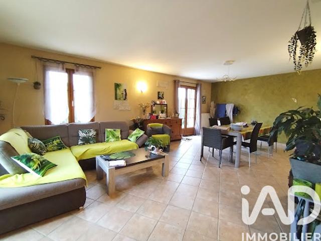 Vente Maison 6 pièces 125 m2 Précy Saint Martin