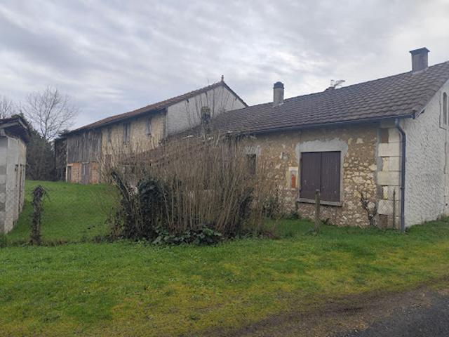 Vente Maison 6 pièces 125 m2 Saint Martial d'Artenset