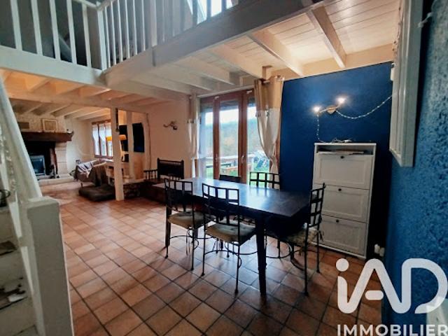 Vente Maison 6 pièces 125 m2 Saint Cyr de Salerne