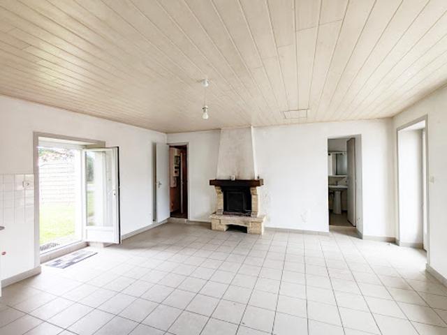 Vente Maison 6 pièces 125 m2 Saint Hilaire de Chaléons