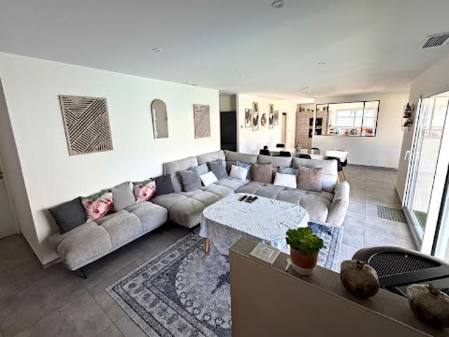 Vente Maison 6 pièces 125 m2 Saubrigues