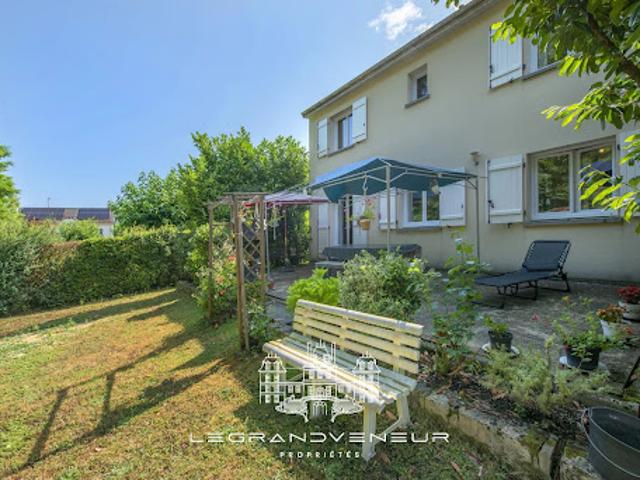 Vente Maison 6 pièces 125 m2 Veneux les Sablons