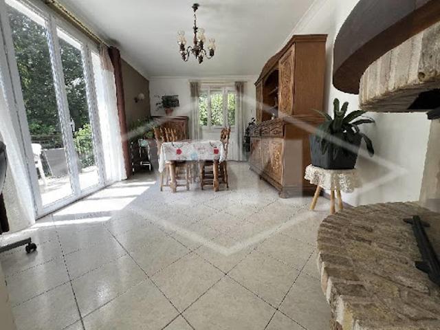 Vente Maison 6 pièces 125 m2 Villecresnes