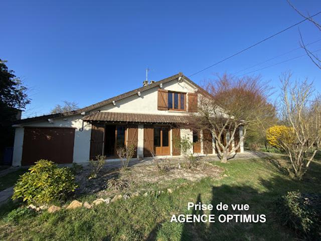 Vente Maison 6 pièces 125 m2 Villeneuve la Guyard
