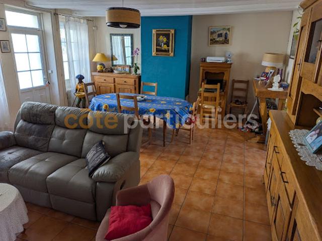 Vente Maison 6 pièces 126 m2 Chateau renard