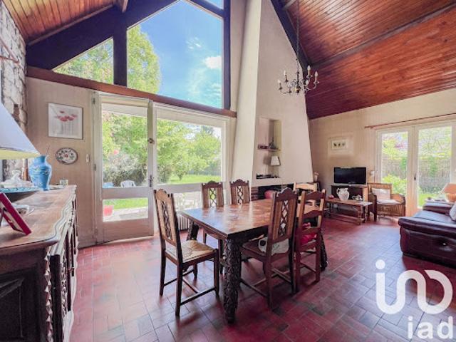 Vente Maison 6 pièces 126 m2 Le Châtelet en Brie