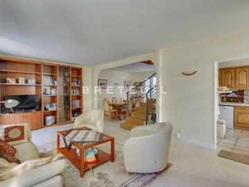 Vente Maison 6 pièces 126 m2 Paris 19ème