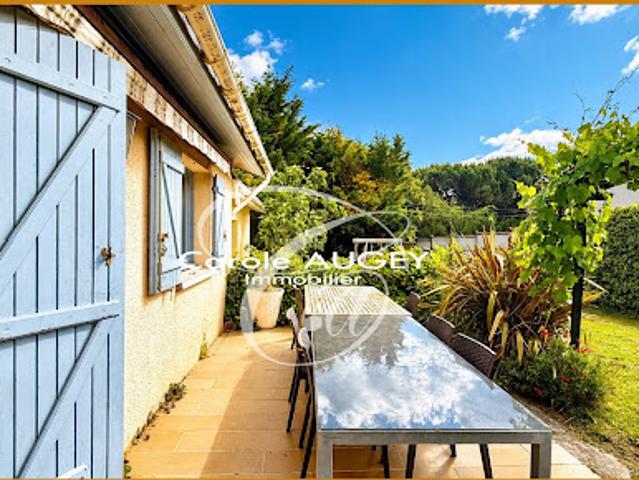 Vente Maison 6 pièces 126 m2 Sadirac