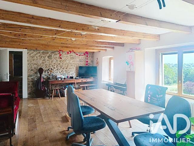 Vente Maison 6 pièces 126 m2 Savigny