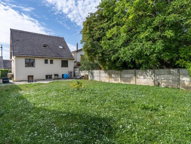 Vente Maison 6 pièces 126 m2 Tremblay en France