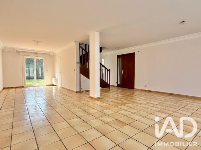 Vente Maison 6 pièces 127 m2 Marolles en Hurepoix