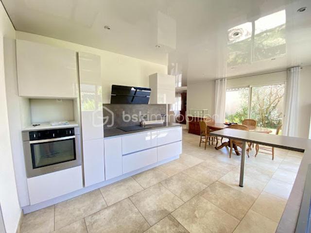 Vente Maison 6 pièces 127 m2 Montelimar