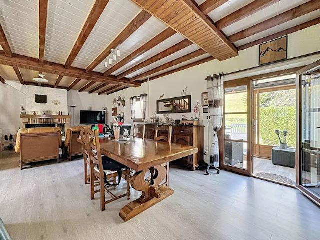 Vente Maison 6 pièces 127 m2 Campan