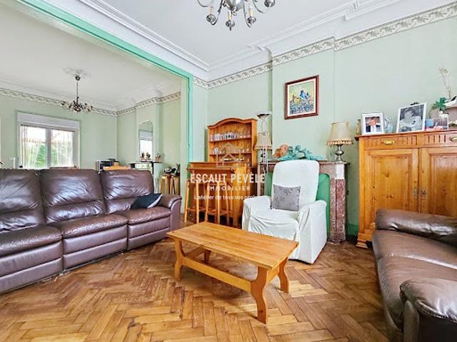 Vente Maison 6 pièces 127 m2 Crespin