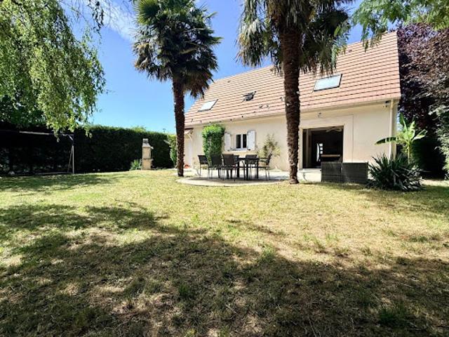 Vente Maison 6 pièces 127 m2 Guibeville