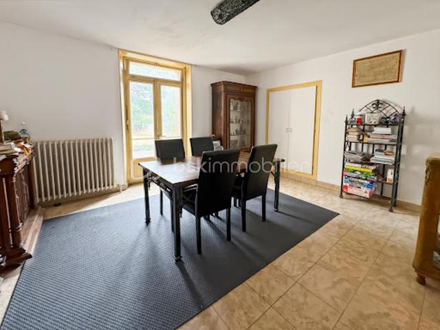Vente Maison 6 pièces 127 m2 Pussay