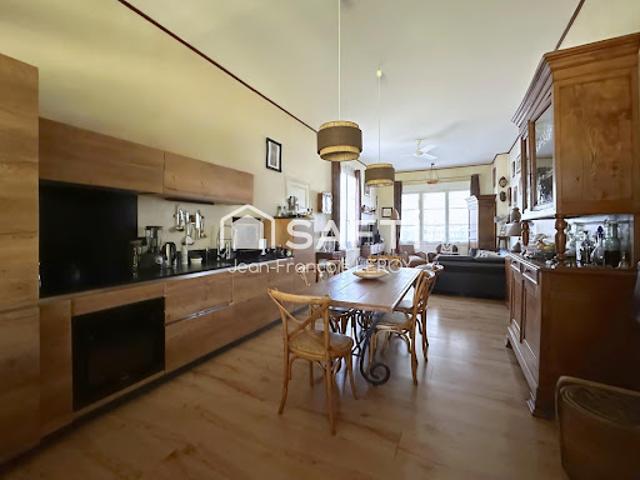 Vente Maison 6 pièces 127 m2 Saint Médard en Jalles