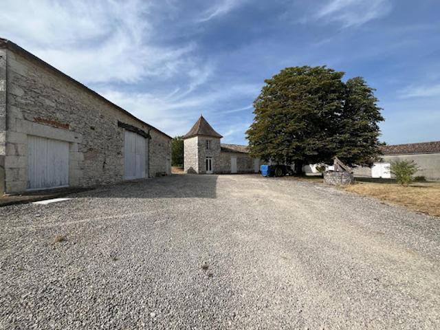 Vente Maison 6 pièces 127 m2 Saint Perdoux