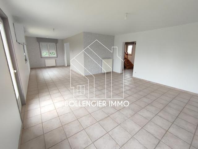 Vente Maison 6 pièces 128 m2 Cassel