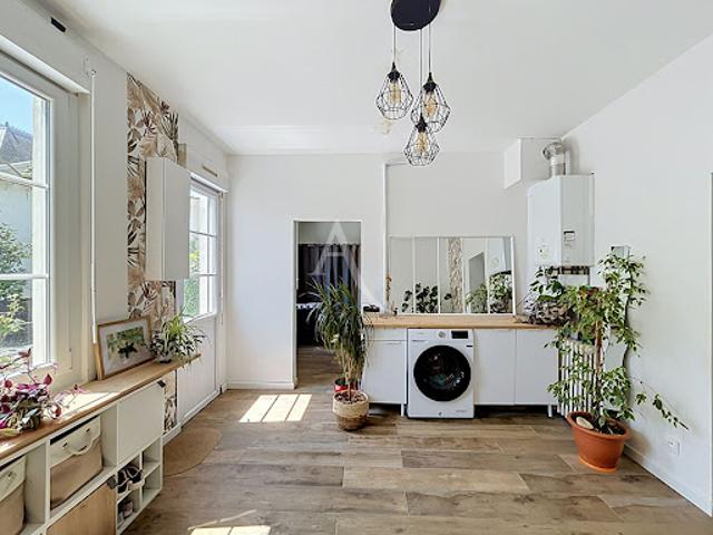 Vente Maison 6 pièces 128 m2 Trelaze