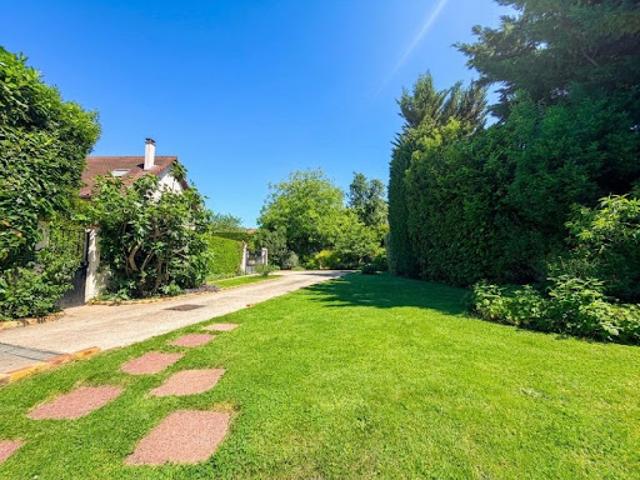 Vente Maison 6 pièces 128 m2 Villiers sur Marne