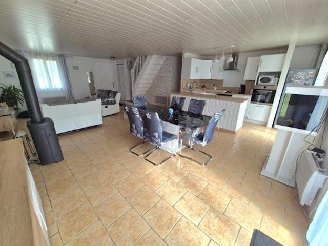 Vente Maison 6 pièces 128 m2 Jouy le Châtel