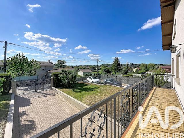 Vente Maison 6 pièces 129 m2 Communay