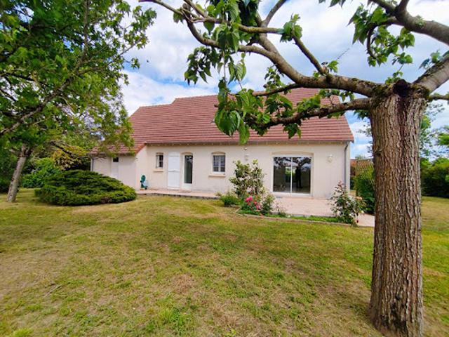 Vente Maison 6 pièces 129 m2 Yzeures sur Creuse