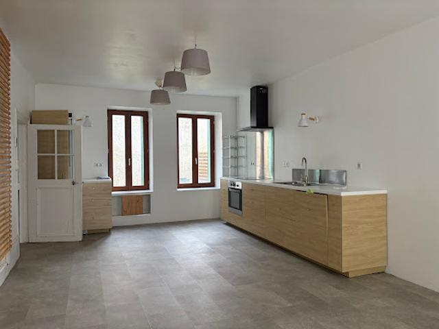 Vente Maison 6 pièces 120 m2 Neuvy sur Loire