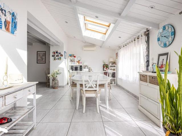Vente Maison 6 pièces 120 m2 Angoulins