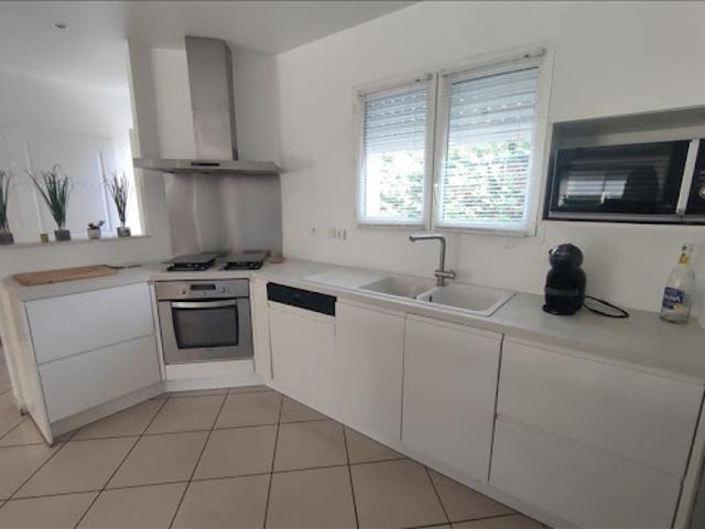 Vente Maison 6 pièces 120 m2 Blanquefort